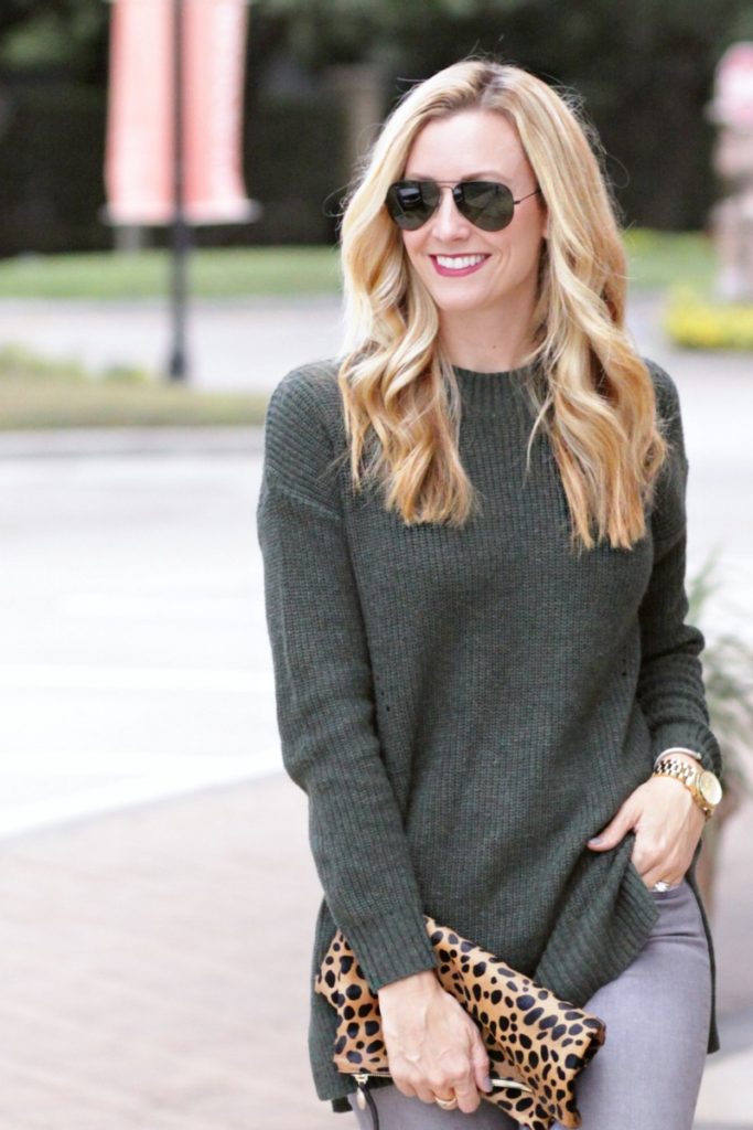 Perfect sweater 2 ways and must have shoes