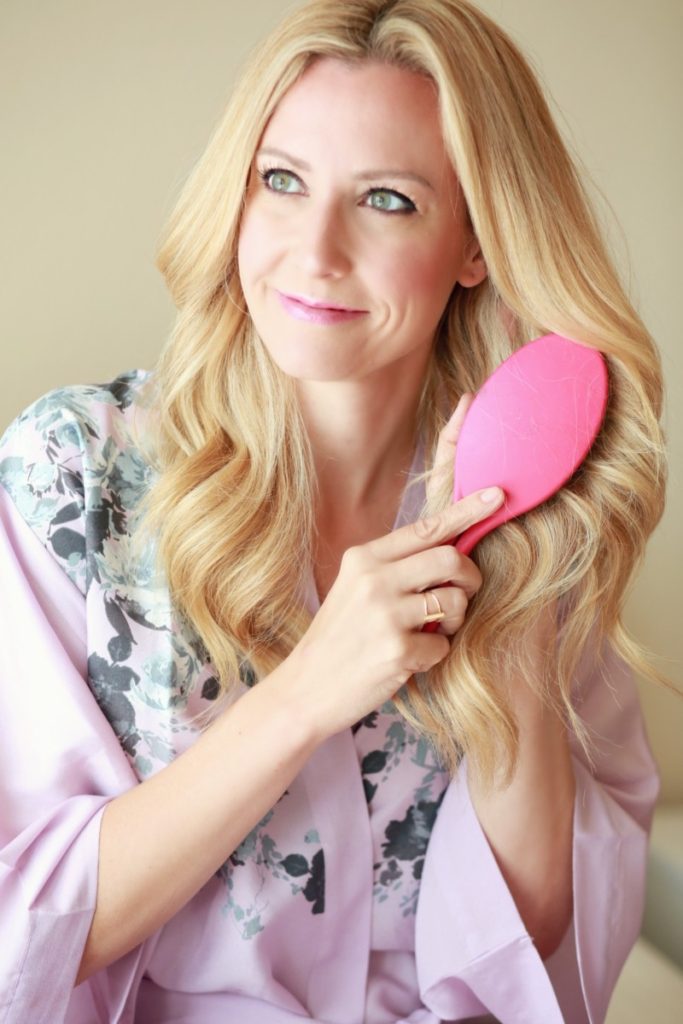 5 Easy Healthy Hair Tips by beauty blogger Sara of Haute & Humid