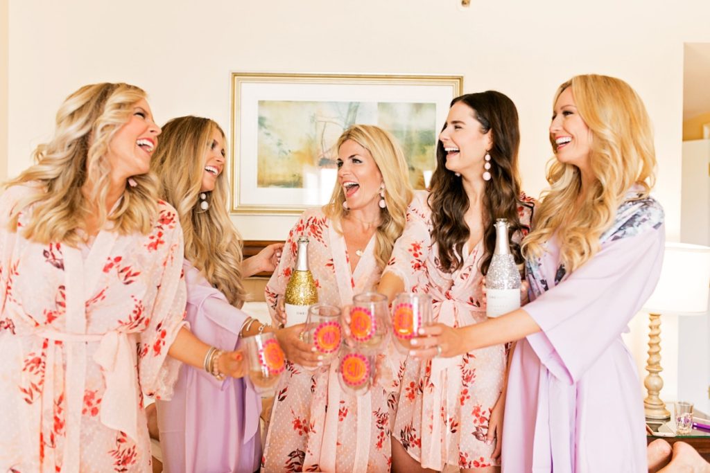 The Importance of Female Friendships: 5 Reasons Why Women Need Girlfriends by lifestyle blogger Sara of Haute & Humid