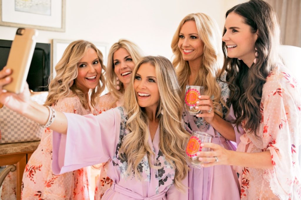 The Importance of Female Friendships: 5 Reasons Why Women Need Girlfriends by lifestyle blogger Sara of Haute & Humid