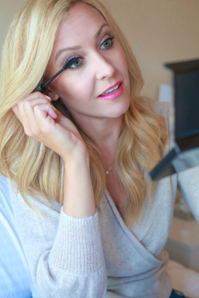 Smokey Eye Tutorial: Luxury Skincare And Makeup With Cos Bar by Houston blogger Sara of Haute & Humid