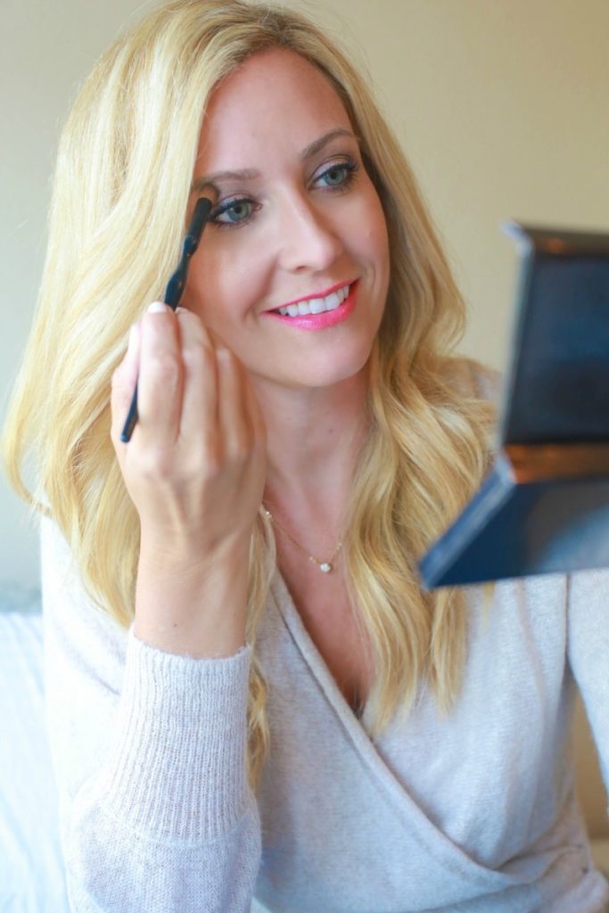 Smokey Eye Tutorial: Luxury Skincare And Makeup With Cos Bar by Houston blogger Sara of Haute & Humid