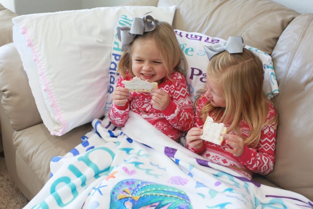 girls sleep over - 3 Tips For Your Little Girls Sleepover by Houston lifestyle blogger Haute & Humid