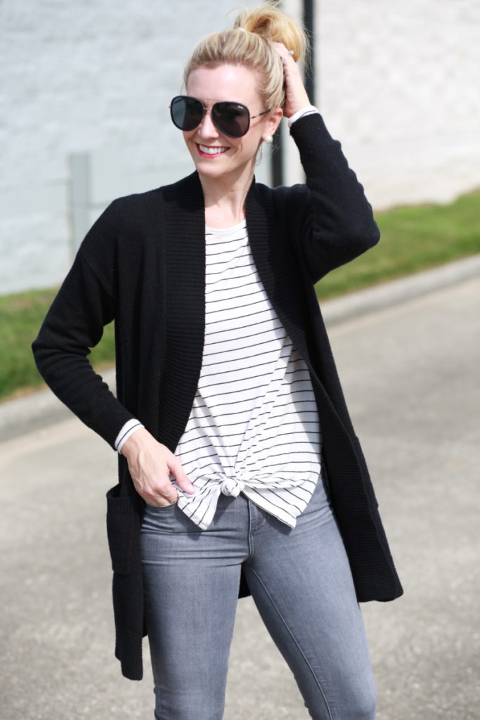 grey denim jeans - 5 Reasons Why You Need Grey Denim Jeans by Houston fashion blogger Haute & humid