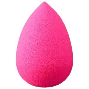 beauty blender - winter makeup must haves winter makeup by popular Houston style blogger Haute & Humid