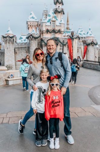 Disneyland Family Vacation: All the Tips & Tricks You Need to Know for the Perfect Time