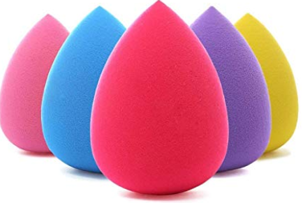 beauty blender | 15 Best Amazon Beauty Products by popular Houston beauty blog, Haute and Humid: image of Beauty Blenders. 