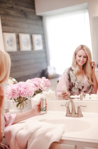 5 Ways To Get Naturally Dewy Summer Skin